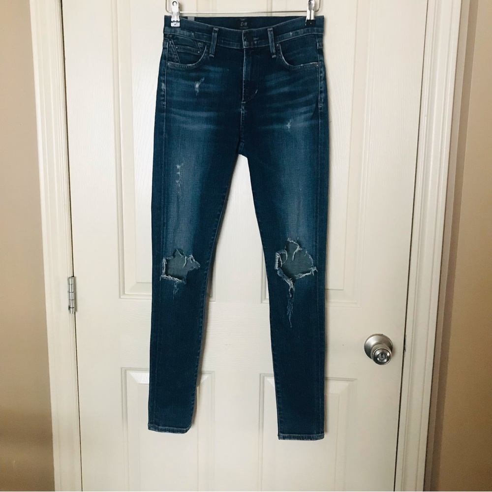 Citizens of Humanity Women's Blue Distressed Jeans Size 26